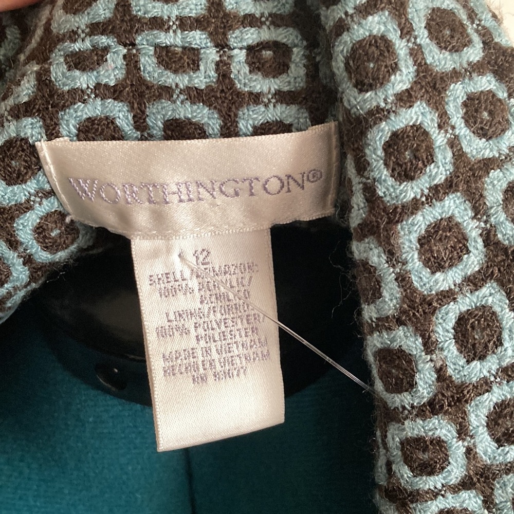 Jacket - Picture 5 of 7